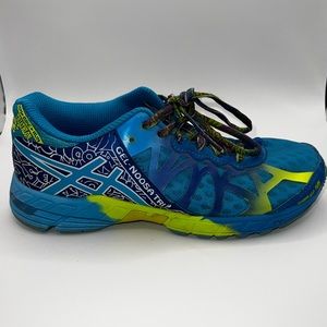Women’s Gel-Noosa Tri 9 size 8